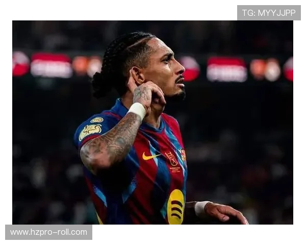 拉菲尼亚展现领袖风范,球队士气高涨状态值得关注 拉菲尼亚展现领袖风范,球队士气高涨状态值得关注