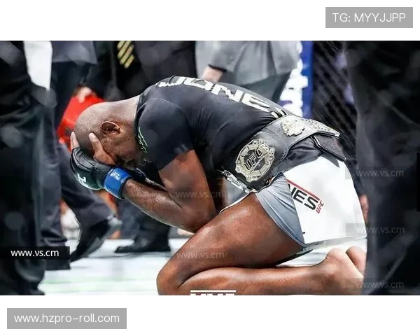 乔恩·琼斯训练完直接去提了辆布加迪，这自律换来的日子普通人真过不来